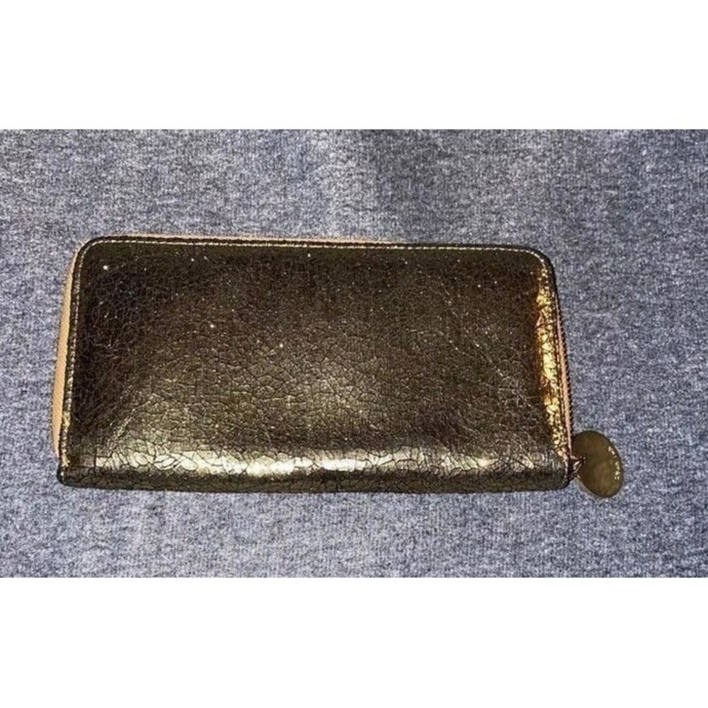 Deux Lux‎ Zip Around Wallet Womens  Gold Good Crackled Metallic Finish